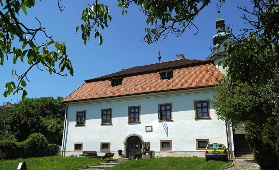 EKMK Vitkovics Alkotóház és Művésztelep