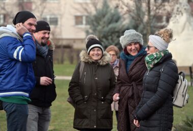 Értekező felnőttek